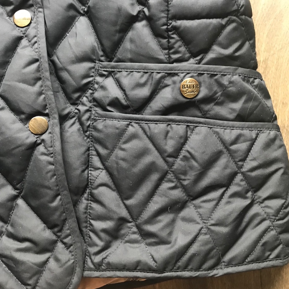Eddie Bauer Goose Down Quilted Vest. Pacific Northwest Style And Very Demure View 5